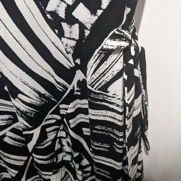 Nwt Nic+Zoe | Moonlit Palm Dress with cinched waist - Picture 10 of 12